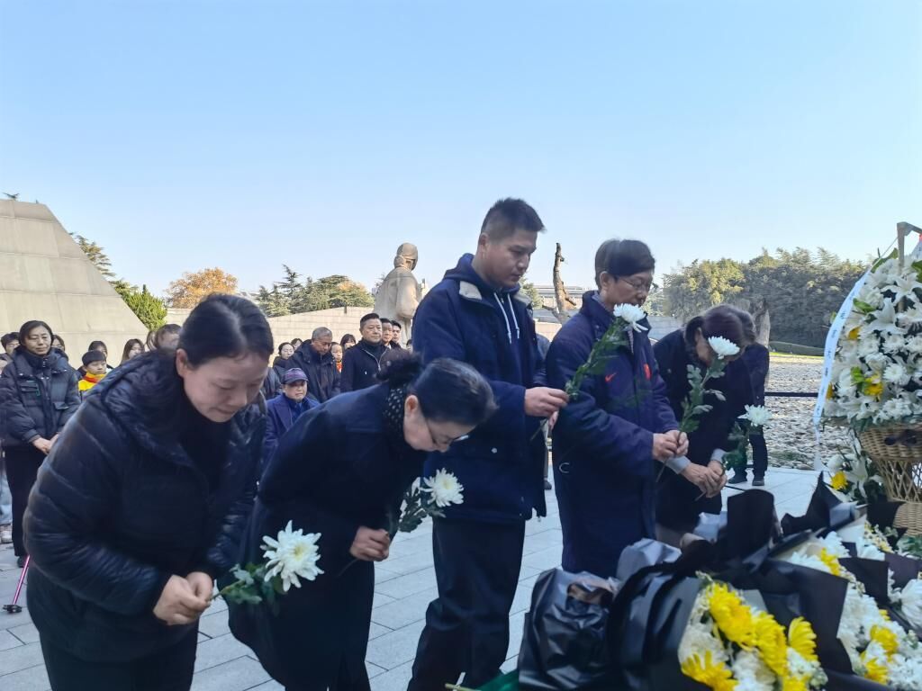 南京举行大屠杀死难者家祭活动 幸存者仅剩38位-4.jpg