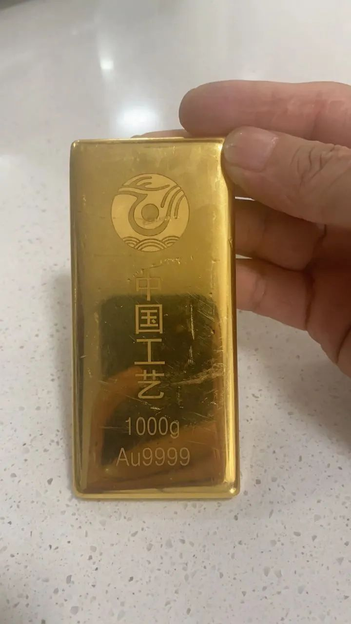 创历史新高！杭州有人拿着1公斤金条一早赶去：火速变现48万-7.jpg