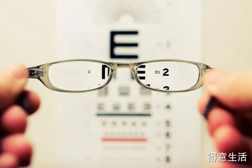 眼睛经常疲劳怎么办，这几招让你的眼睛清澈明亮！-2.jpg