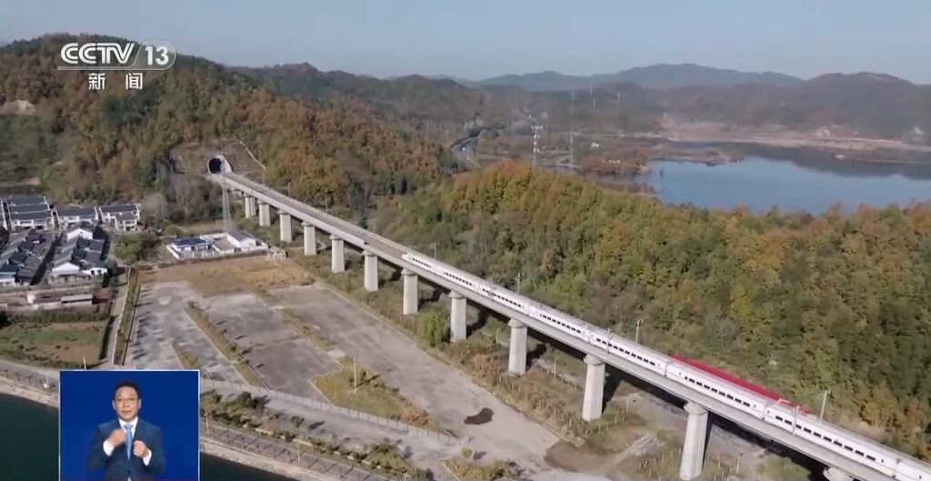 12306改版升级 记者体验打折火车票怎么买→-4.jpg
