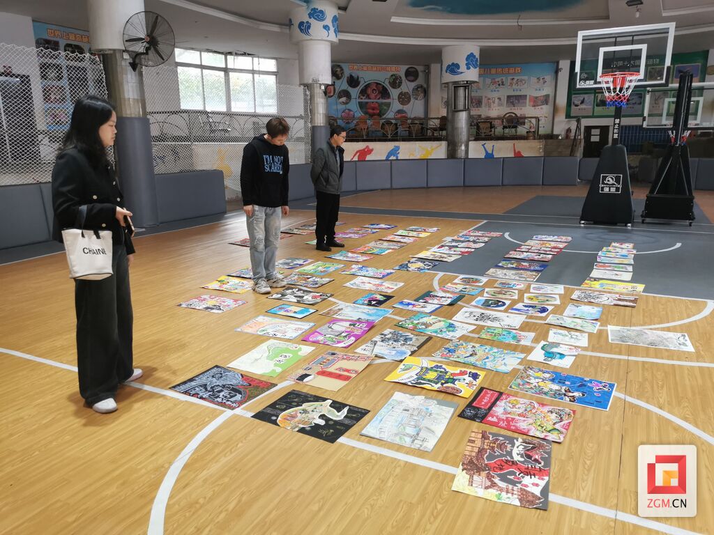 30幅青少年画作将“登陆”自贡公交！市青少年绘画作品大赛颁奖典礼圆满落幕-5.jpg