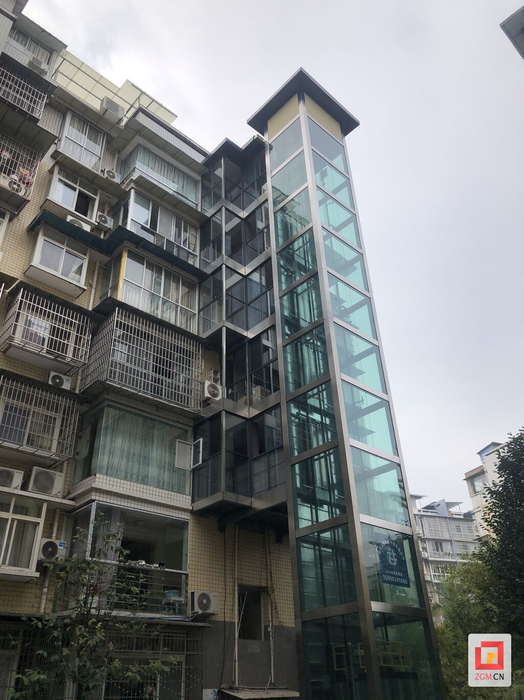“小县优城·烟火荣州”为民量身定制优生活-3.jpg