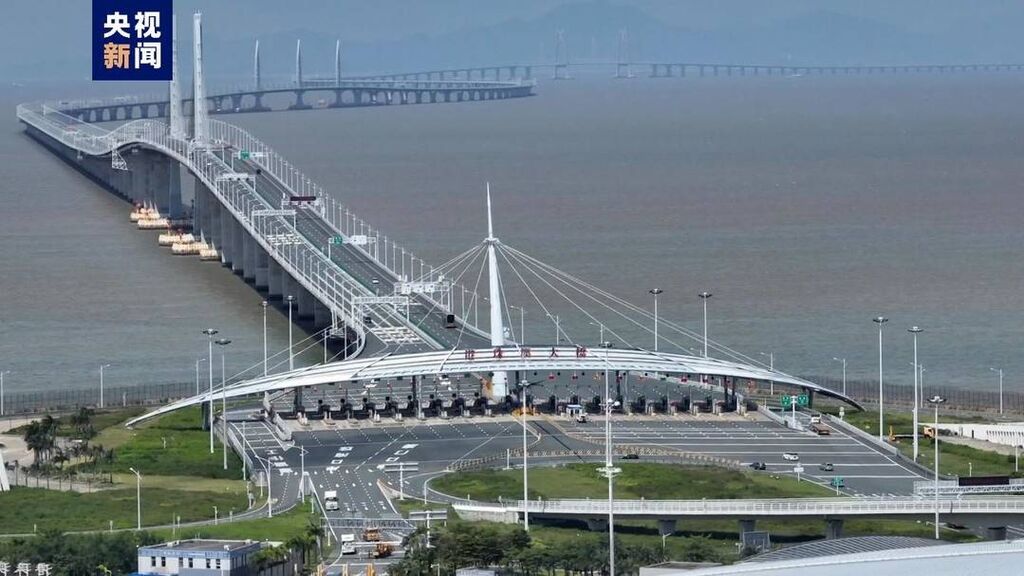 零距离感受世纪工程！港珠澳大桥旅游试运营今天正式开通-2.jpeg