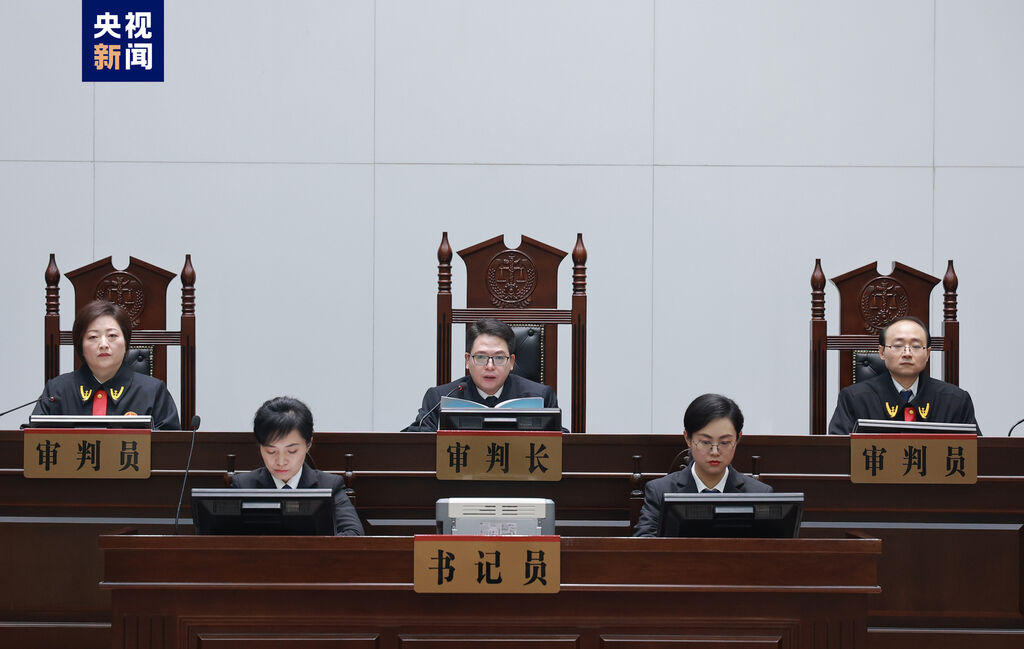 非法收受财物1.66亿余元！河南省委原常委、政法委原书记甘荣坤一审被判无期-2.jpg