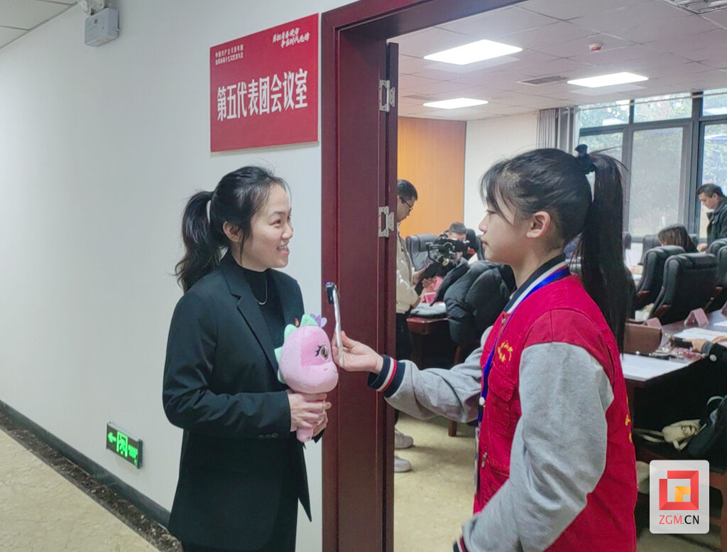 【自贡小记者跑团代会】体验记者职业 了解家乡大事-3.jpg
