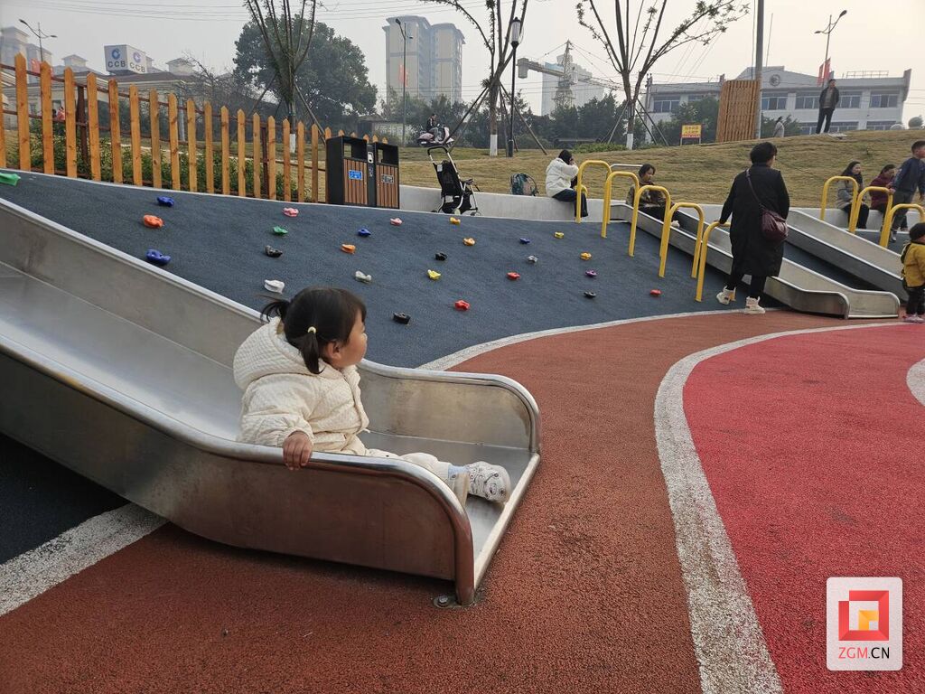 贡井区：小小口袋公园  大大幸福感-2.jpg