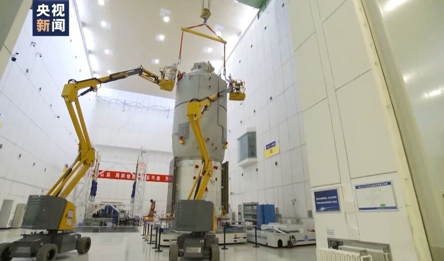 “太空快递”上新！新鲜水果、春节大礼包……太空补给很丰富-7.jpg