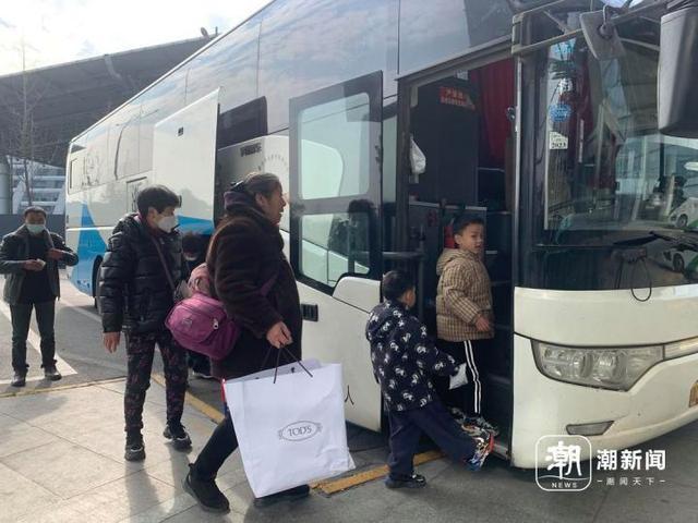高铁时代的春运，谁还在坐大巴车返乡过年-1.jpg