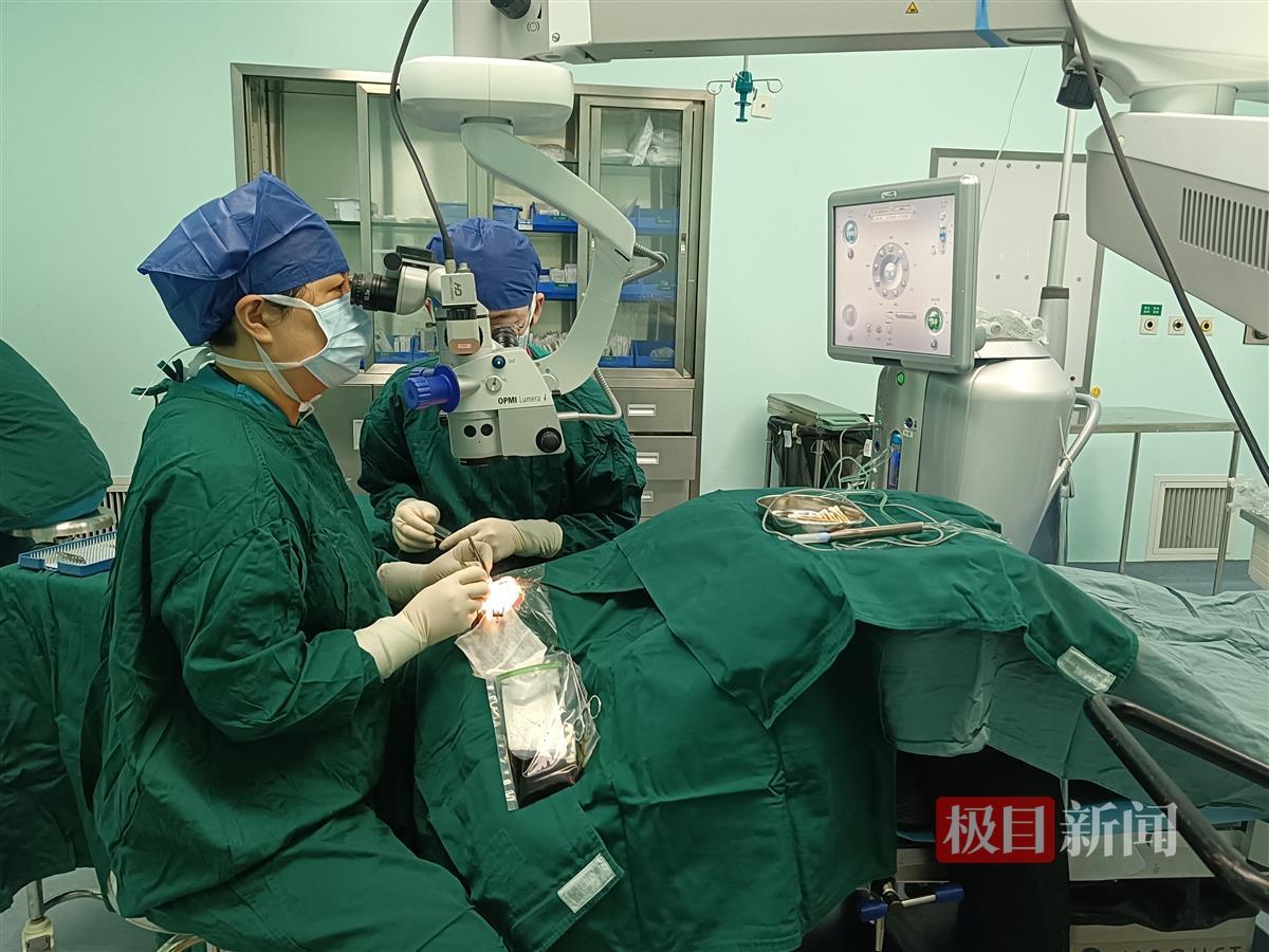 视力由0.01提升到0.5！人工角膜移植助男子重见光明-3.jpeg