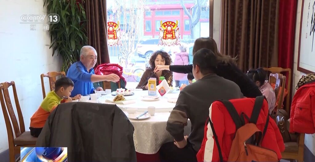 春节聚餐小心别伤胃 这些护胃知识要记牢→-2.jpg