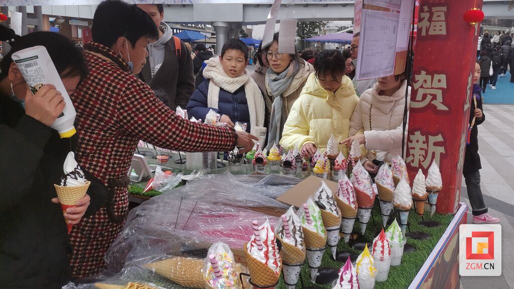 这个春节，去自贡市恐龙旅游度假区新春喜乐会打卡-2.jpg