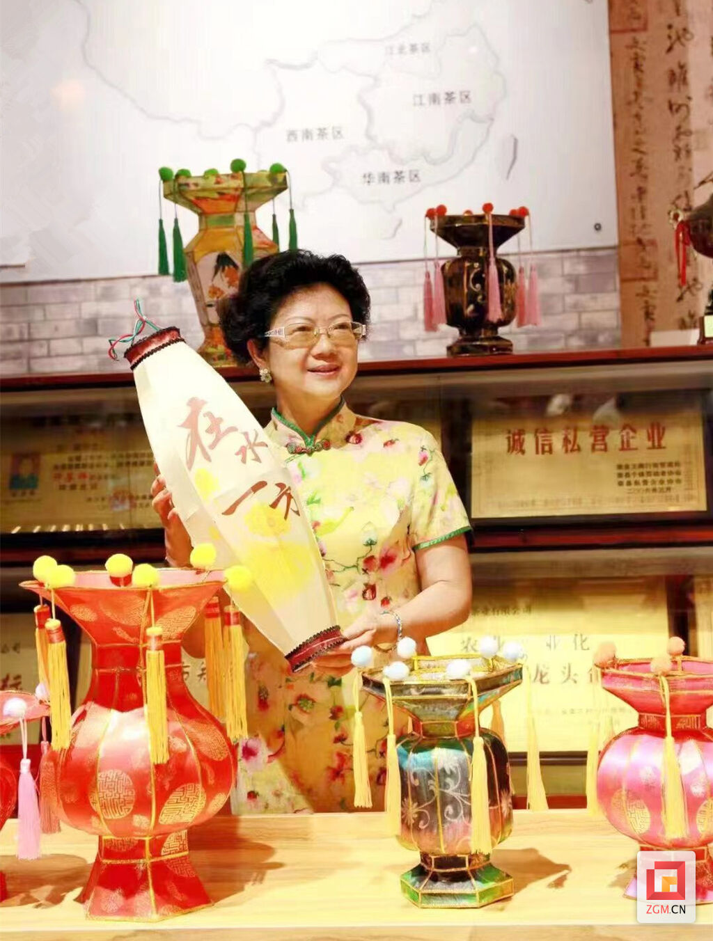 【寻迹 | 盐都非遗】 胡氏花灯：璀璨百年传匠心-9.jpg