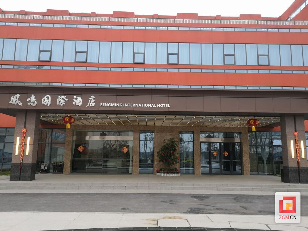 【新春走基层】守护自贡蓝天 凤鸣通用机场人员以行动诠释“一丝不苟”-4.jpg