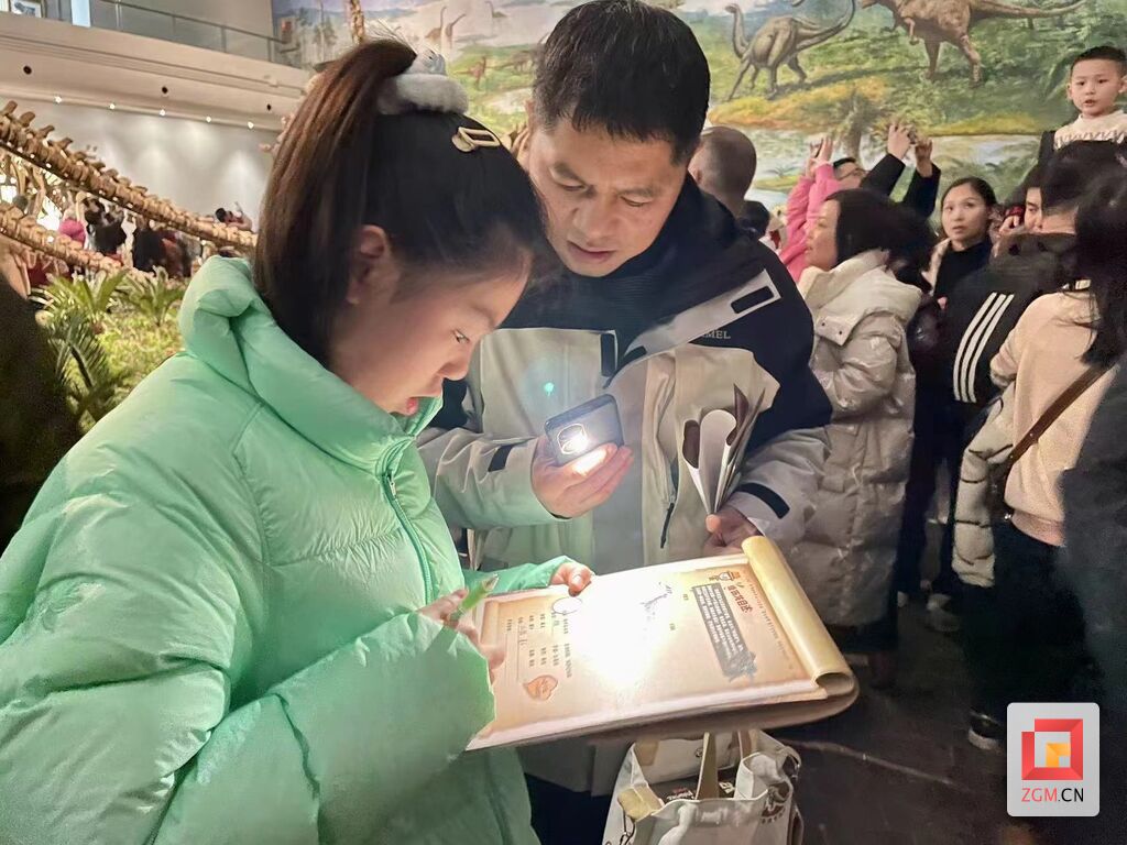 滚动报道 | 【我们的龙年】自贡恐龙博物馆陪您从初一到大年-31.jpg