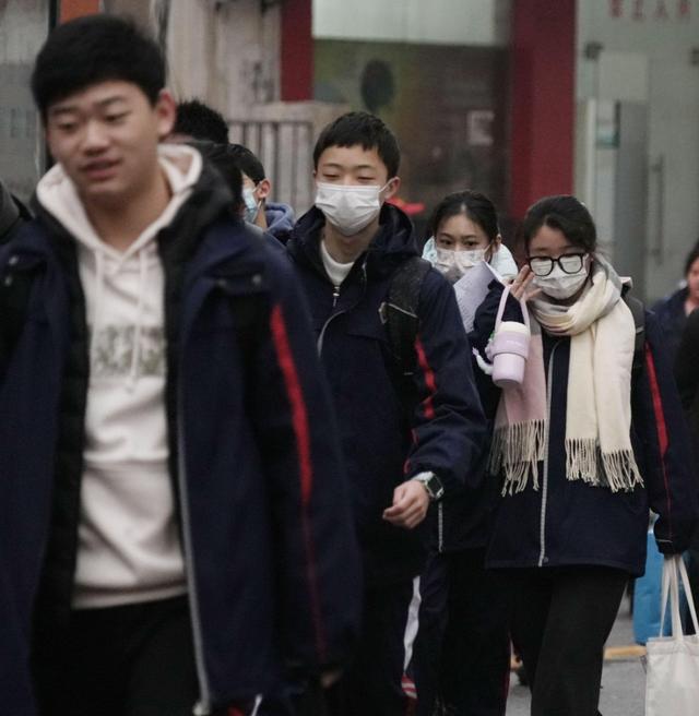 正月开学不理发不让进校？学校回应：会去了解反馈，与家长沟通-5.jpg