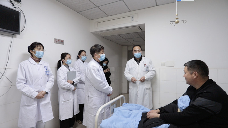 “联体”又“联心”能力提升惠民生——我院与沿滩区人民医院举行耳鼻喉专科合作签约...-6.jpg