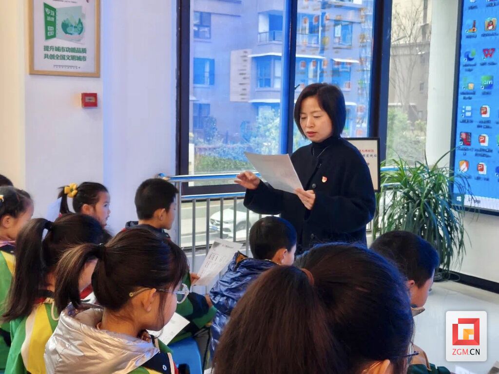 雷锋精神薪火传 自贡市掀起“学雷锋”活动热潮-39.jpg