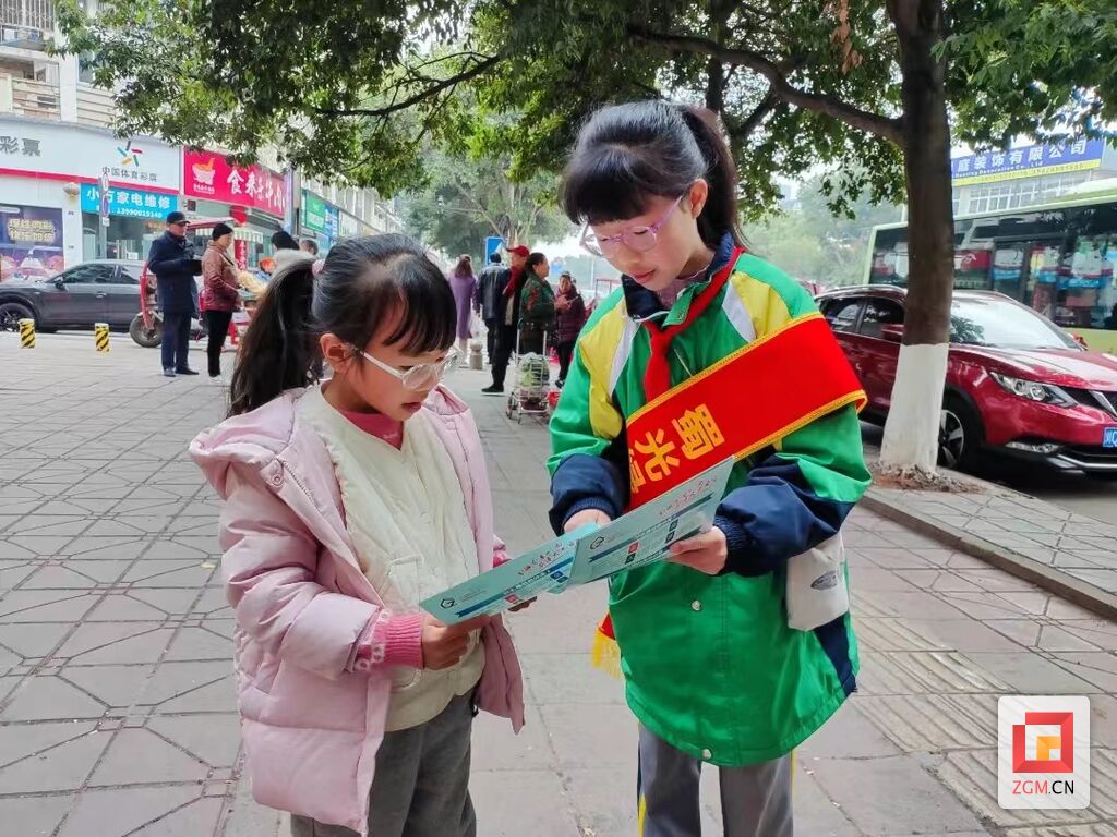 雷锋精神薪火传 自贡市掀起“学雷锋”活动热潮-41.jpg