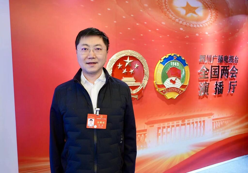 两会问答⑥外卖如何“绿”起来？-1.jpg