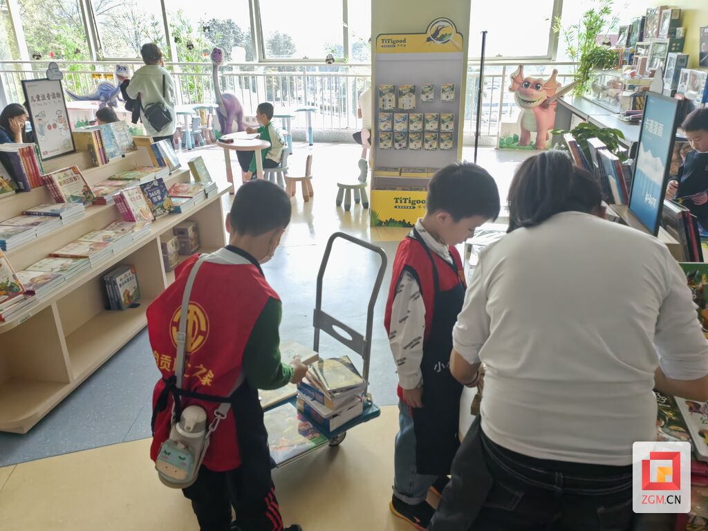 “5元钱过一天” 自贡市55名儿童参加城市挑战赛，看看他们的表现-5.jpg