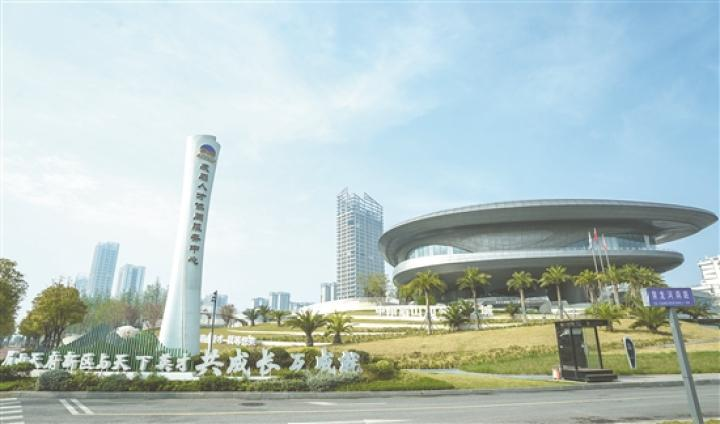 一年引进产业项目50个 眉山天府新区“招商密码”有些啥？-4.png