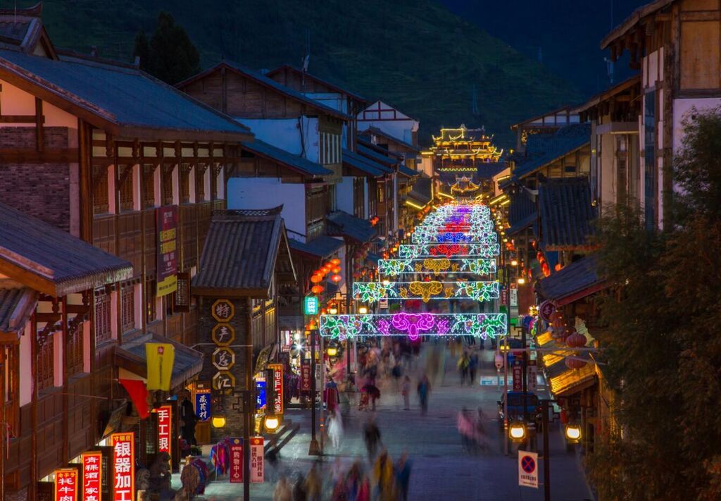 坐上动车游阿坝，九寨沟、黄龙、松潘古城接驳车怎么坐？这份攻略请收好-4.jpg