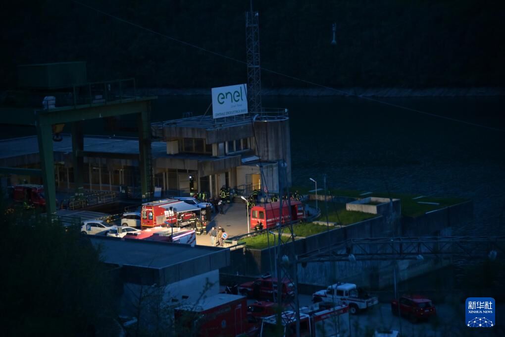 意大利一水电站发生爆炸至少3死3伤-5.jpg