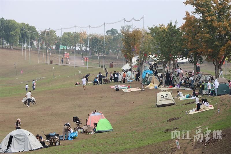 徒步、骑行、掼蛋，川南大草原又要“搞事情”了-6.jpg