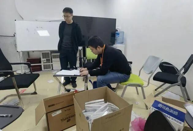 涉案1.8亿元！“西南地区最大网红孵化基地”被警方捣毁-2.jpg
