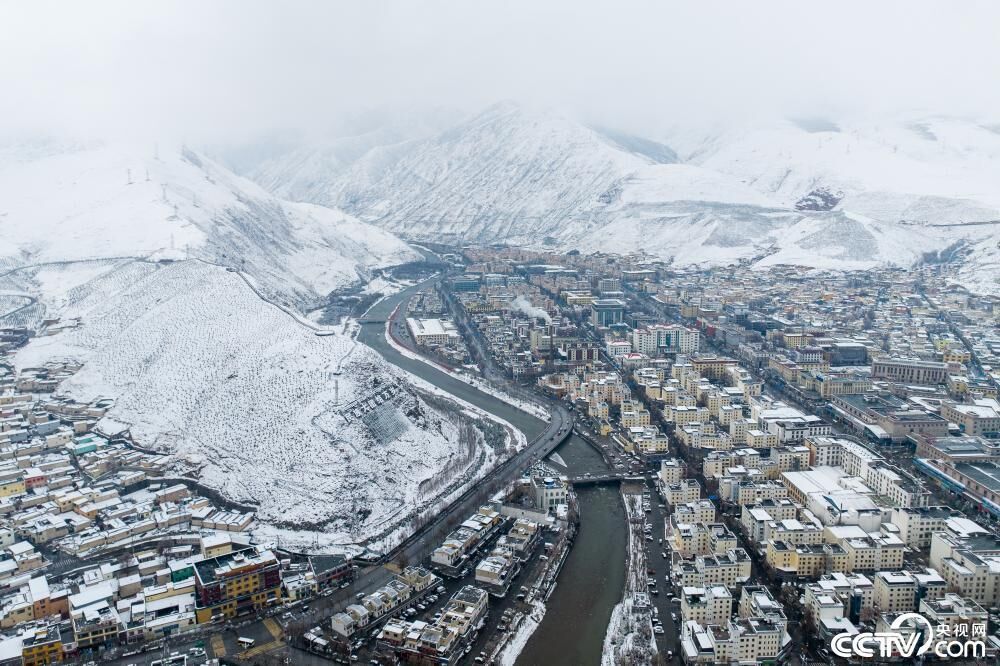 青海玉树四月飞雪-4.jpg