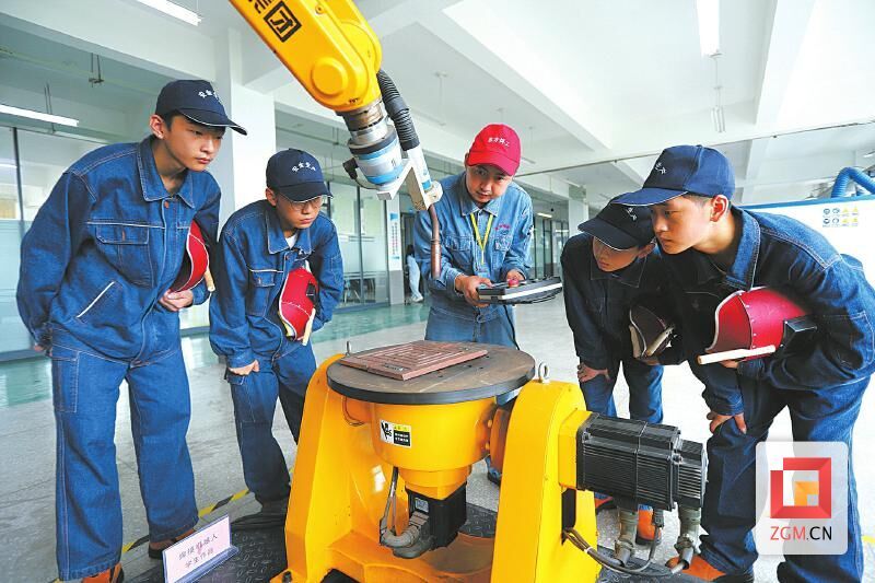 自贡市多措并举提升职教高考质量-3.jpg
