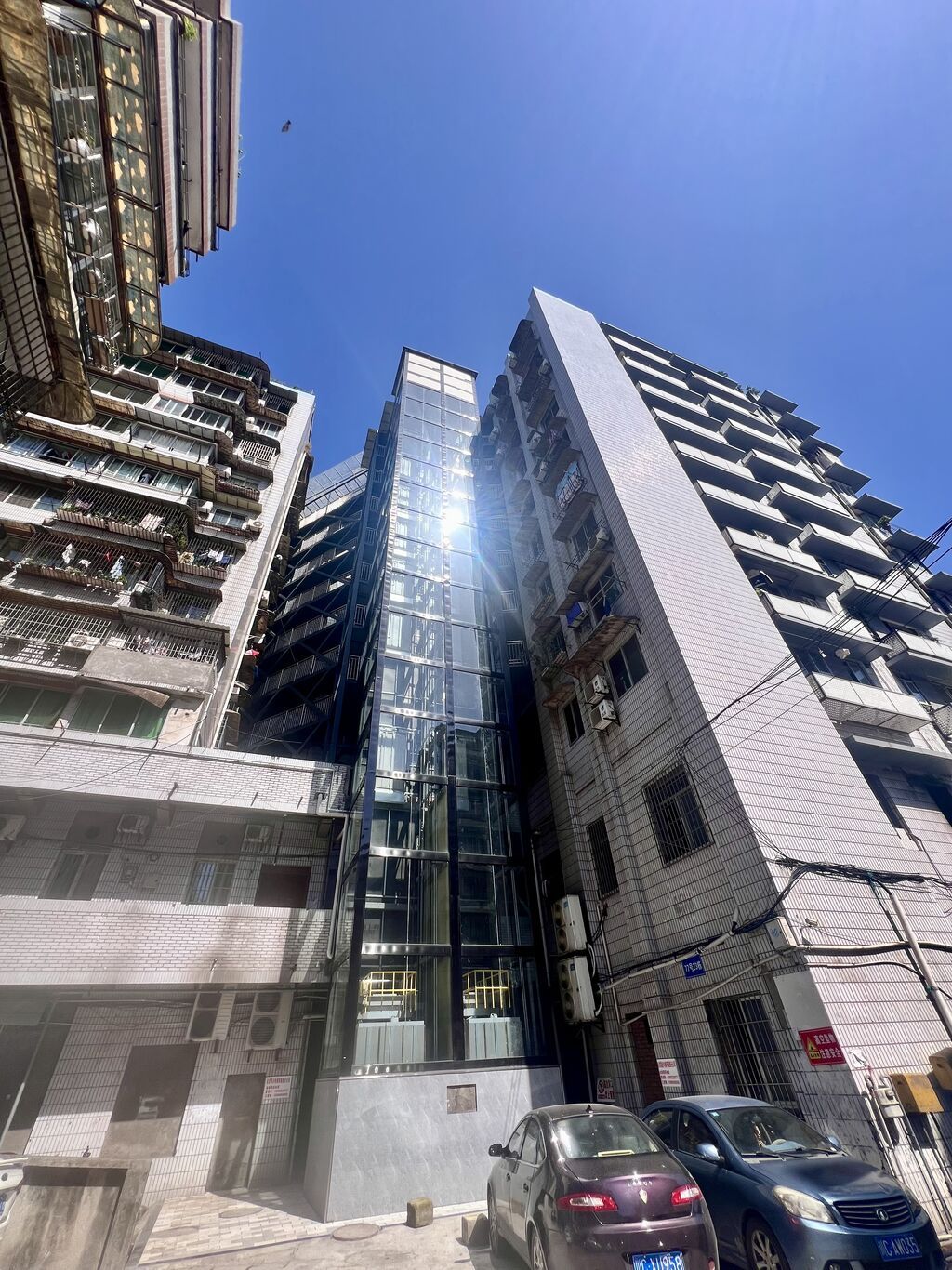 “梯”升幸福感——贡井街道老旧小区加装电梯见闻-3.jpg