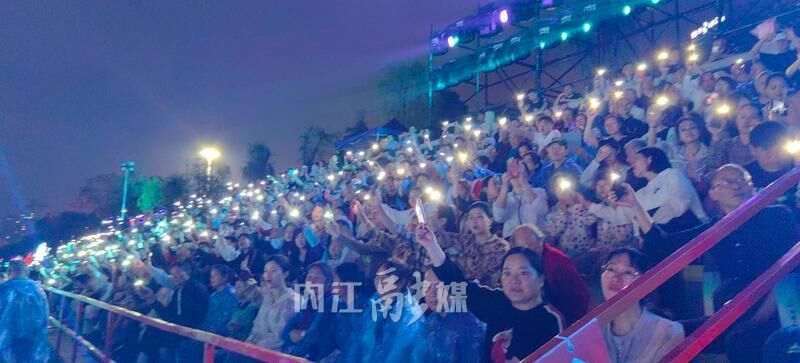 全场互动！一首“明天会更好”唱出全民愿景-1.jpeg