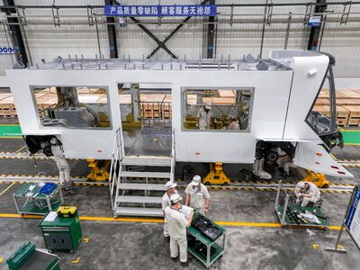 智轨电车练“氢”功-3.jpg