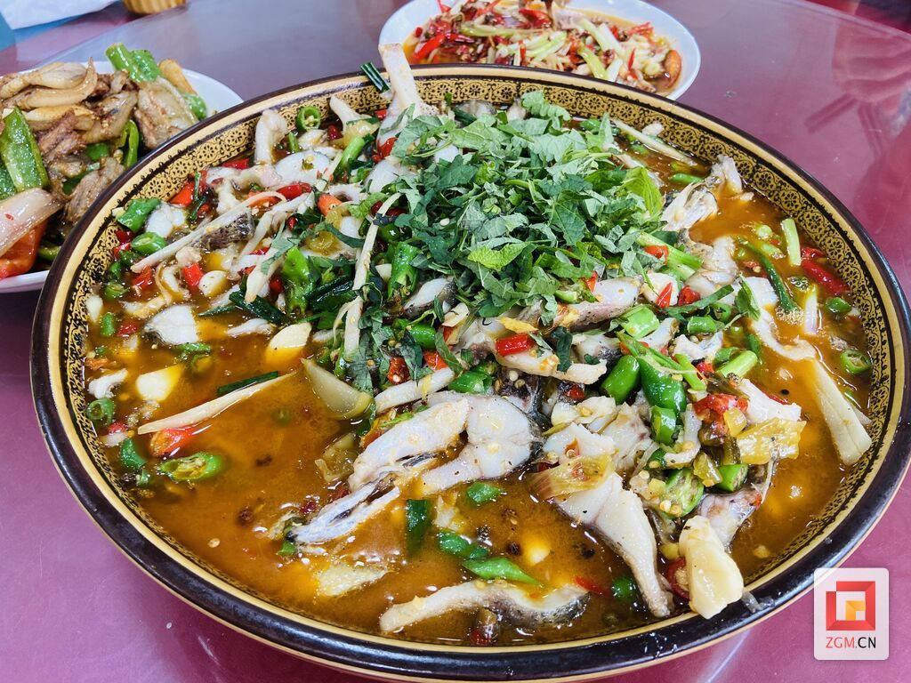 【寻味盐都·美食小镇】王井镇：游向餐饮江湖的“一条鱼”-4.jpg