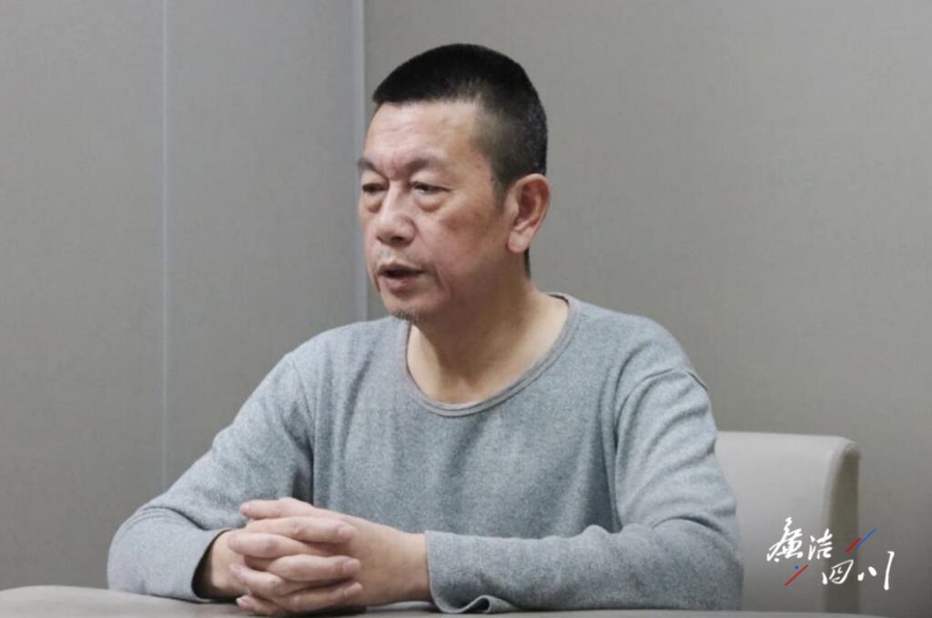 一声“姐夫”撬开贪欲之门 雅安一贪官“掩耳盗铃”式受贿-1.jpg