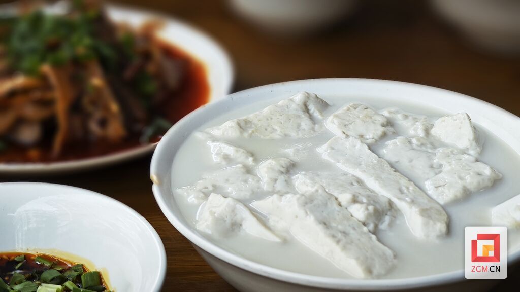 【寻味盐都·美食小镇】“荣州三绝”“吃”出亿元大产业-3.jpg