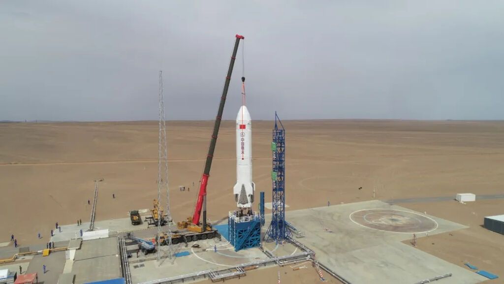 我国重复使用运载火箭首次10公里级垂直起降飞行试验圆满成功-2.jpg