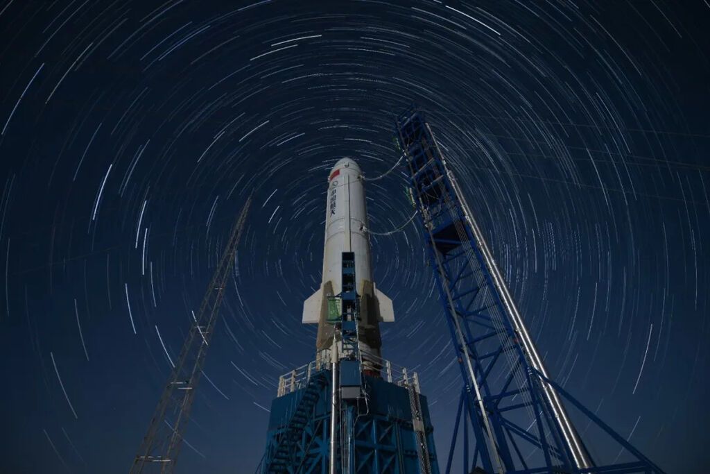 我国重复使用运载火箭首次10公里级垂直起降飞行试验圆满成功-5.jpg