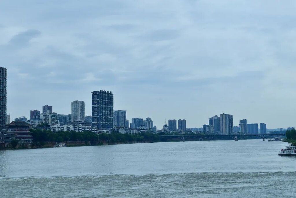 全省率先！乐山大佛景区可刷电子社保卡入园-5.jpg