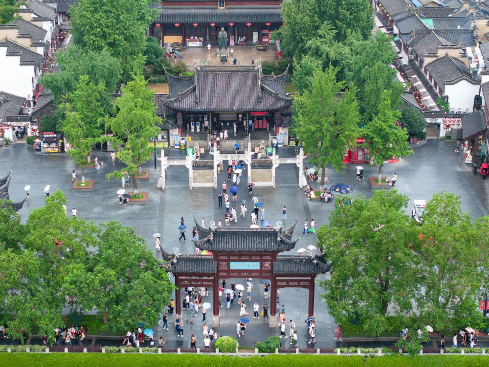 暑期旅游升温-13.jpg