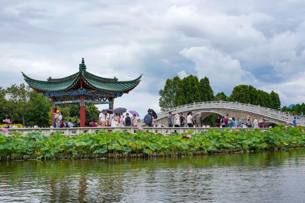 暑期旅游升温-18.jpg