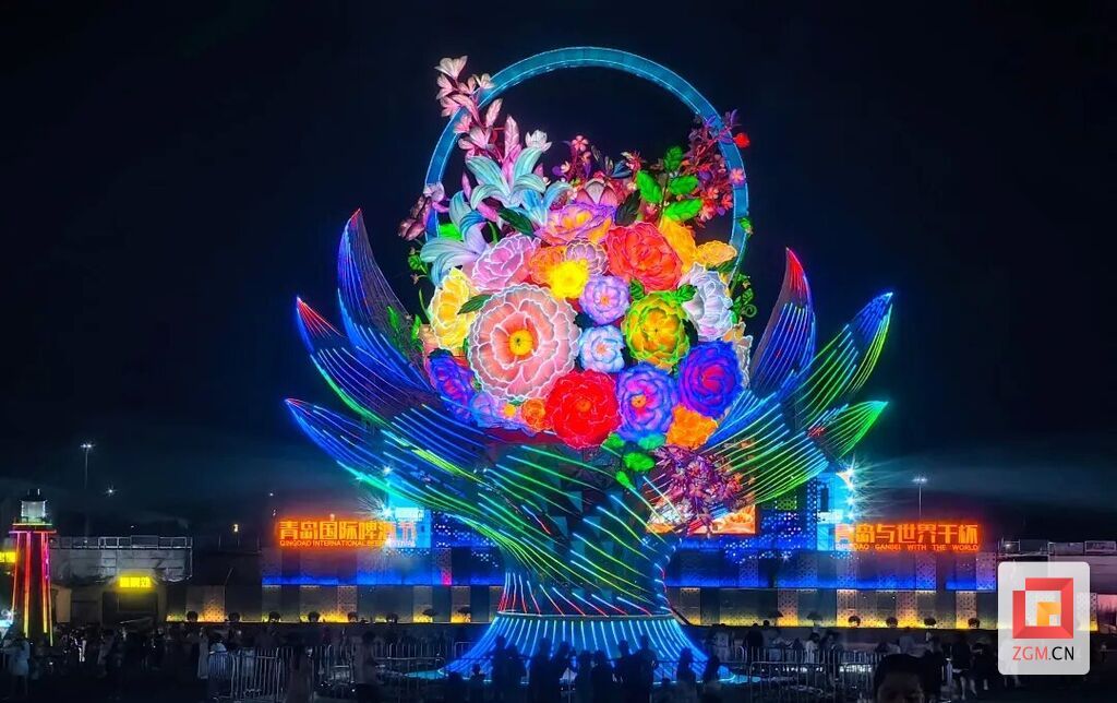 连续四年！自贡彩灯点亮青岛国际啤酒节-2.jpg