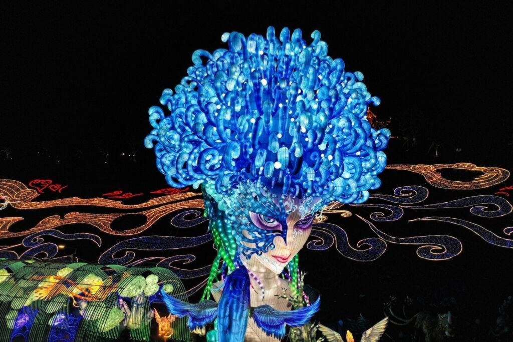 “精卫女神”灯组提名中国旅游“奥斯卡”奖-2.jpg