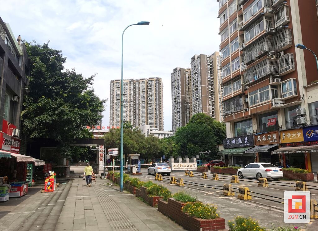 自贡一中计划明年三月搬迁！自贡融媒记者带你提前打卡新校园-1.jpg