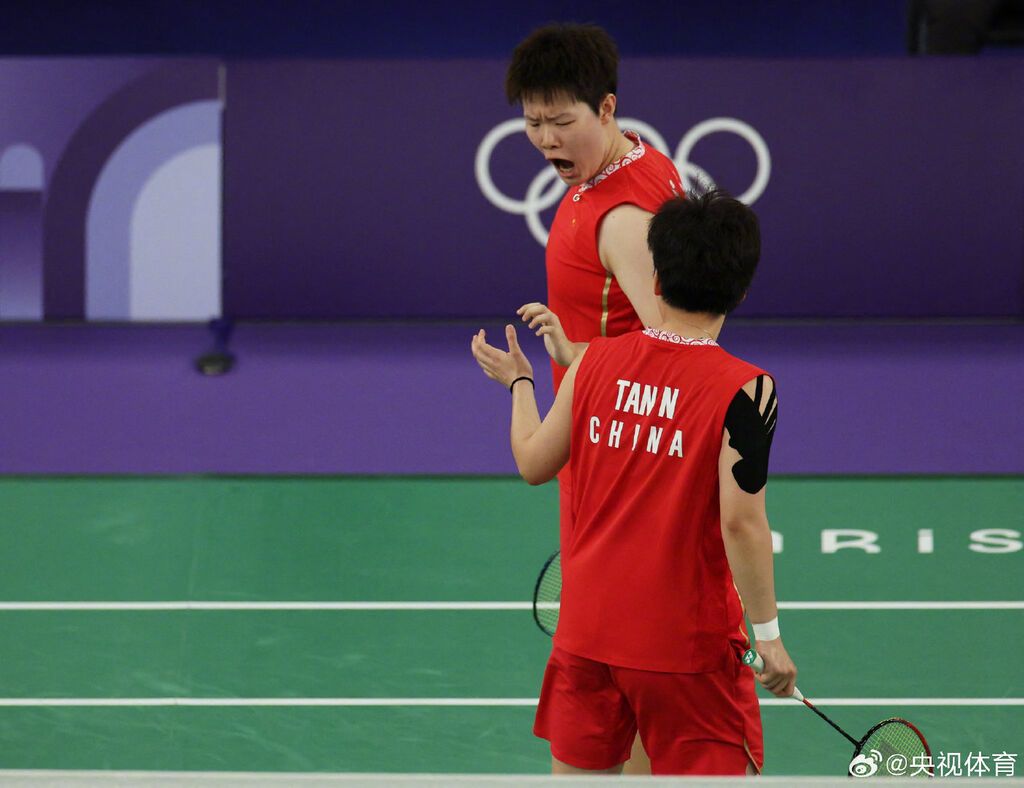 晋级半决赛！刘圣书/谭宁2-0取胜-5.jpg