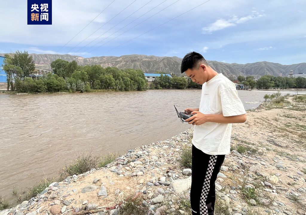 甘肃永登4名少年失联 当地已组织2000余人次进行搜救-2.jpg