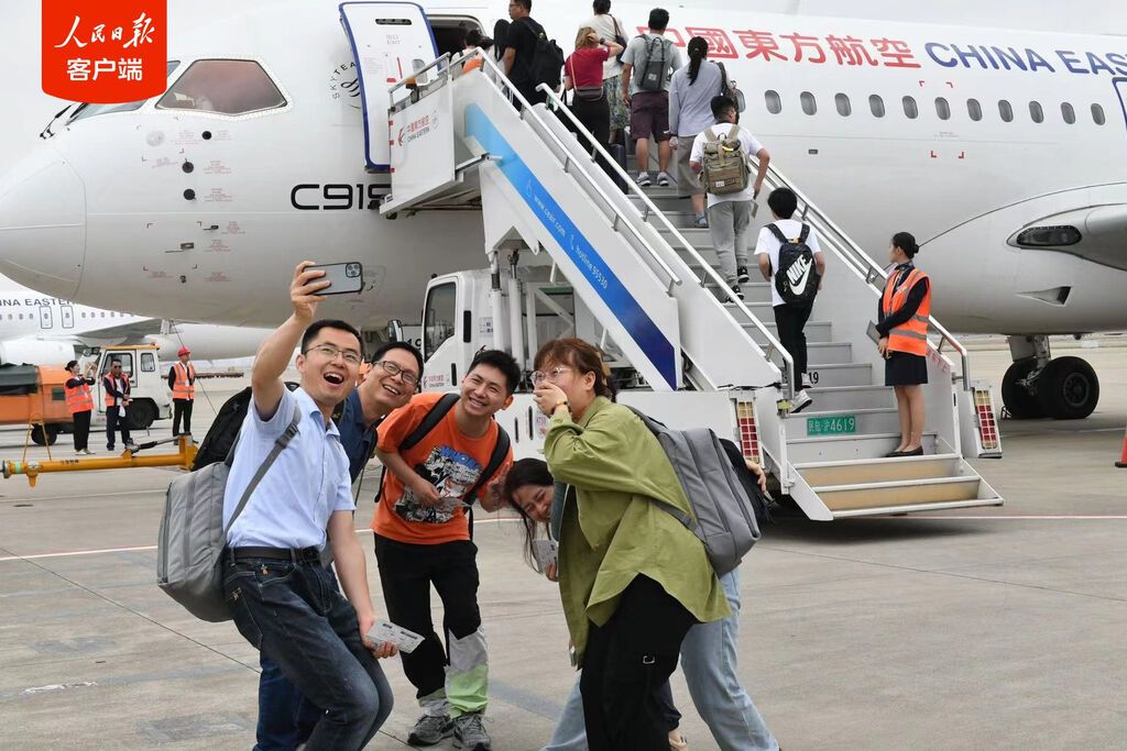 国产大飞机C919，旅客已达50万人次！-1.jpg