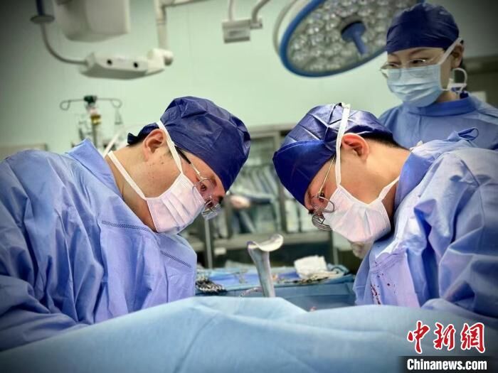 专家：早期诊断对于提高肺腺癌患者生存率至关重要-1.jpg