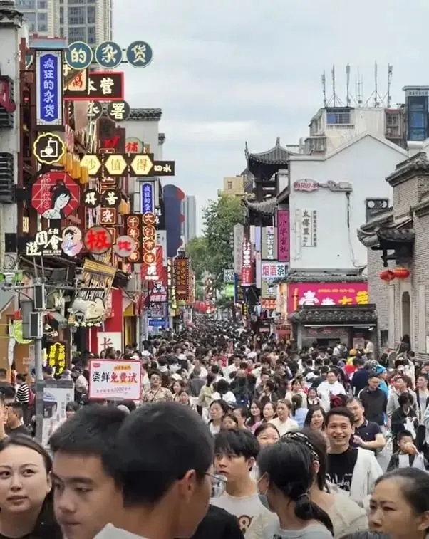 多项纪录被打破！超23万人做了同一件事-13.jpg